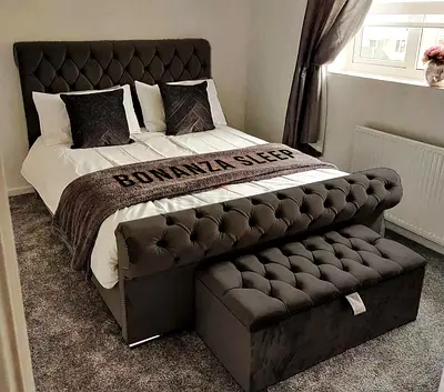 Customised Queen Size Brand New Elegant Design bed