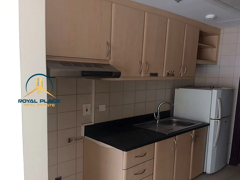 Spacious | Big Balcony | High Floor | Near Metro64218444149634112