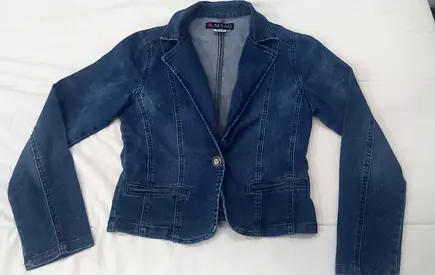 Stylish Denim Blazer for Women - Perfect for Any Occasion!