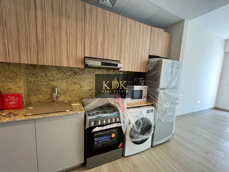 Community View | Prime Location | Spacious Unit64172652159234112