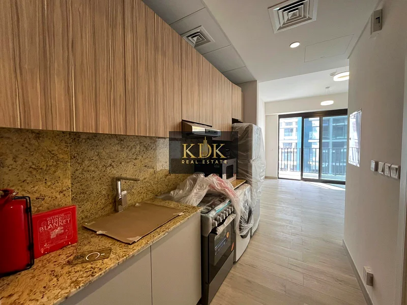 Community View | Prime Location | Spacious Unit64172652159234113