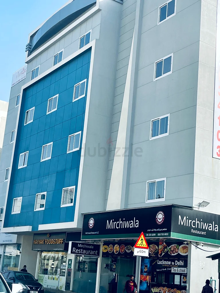 ستوديو مفروش بالكامل وأكبر قرب محطة مترو برجمان المخرج 2، الكارامة64048917372675113