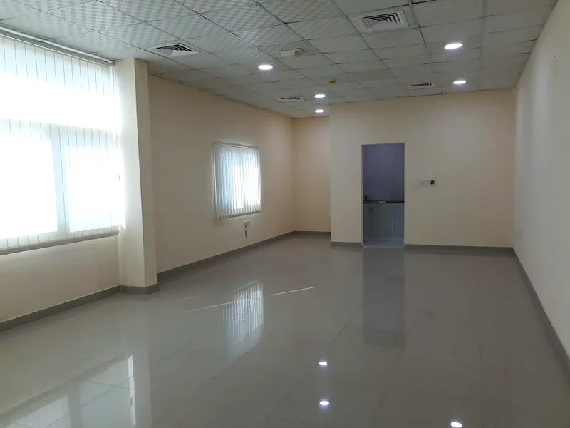 عرض خاص هذا العام | مساحة مكتبية كبيرة مقابل إيجار معقول64063910909955111