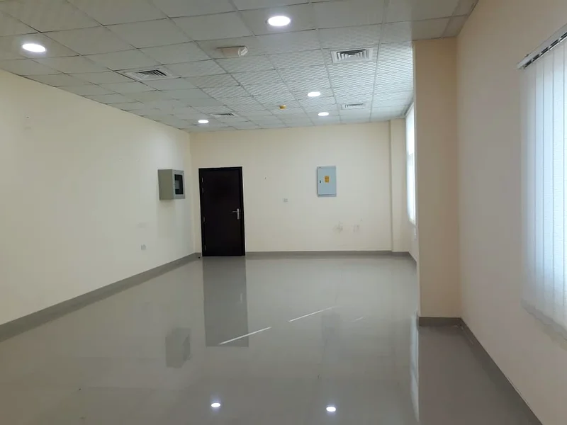 عرض خاص هذا العام | مساحة مكتبية كبيرة مقابل إيجار معقول64063910909955110