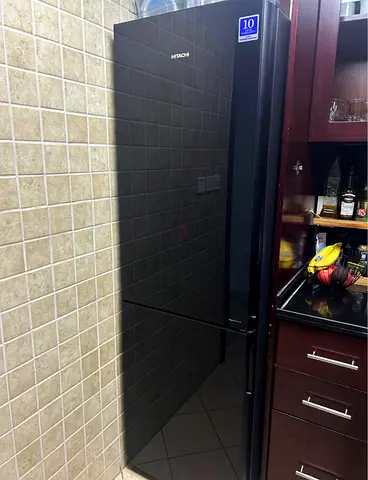 Hitachi Bottom Freezer