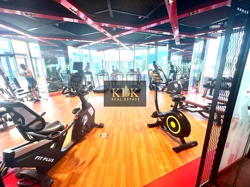 مؤثث بالكامل | طابق علوي | جاهز للانتقال64211540798211112