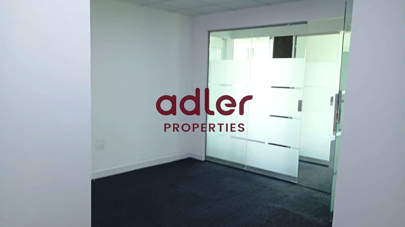 MODERN OFFICES WITH UNBEATABLE VIEWS | LOCATED IN THE HEART OF BUSINESS BAY64070295613825112