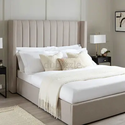 Luxurious King-Size Bed with Elegant Headboard