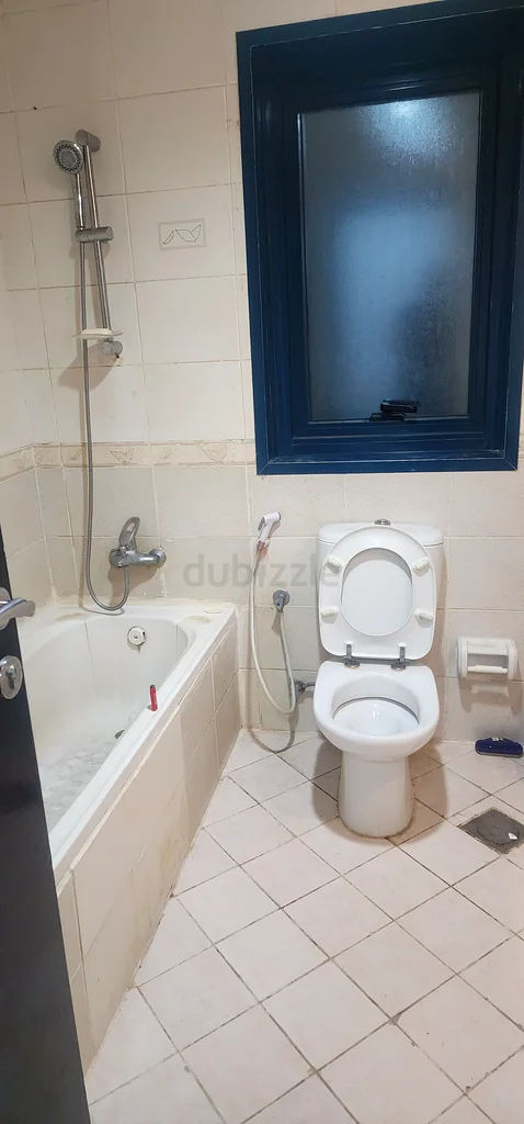 Sharing appartement, separate room with attached washroom64048402280706112
