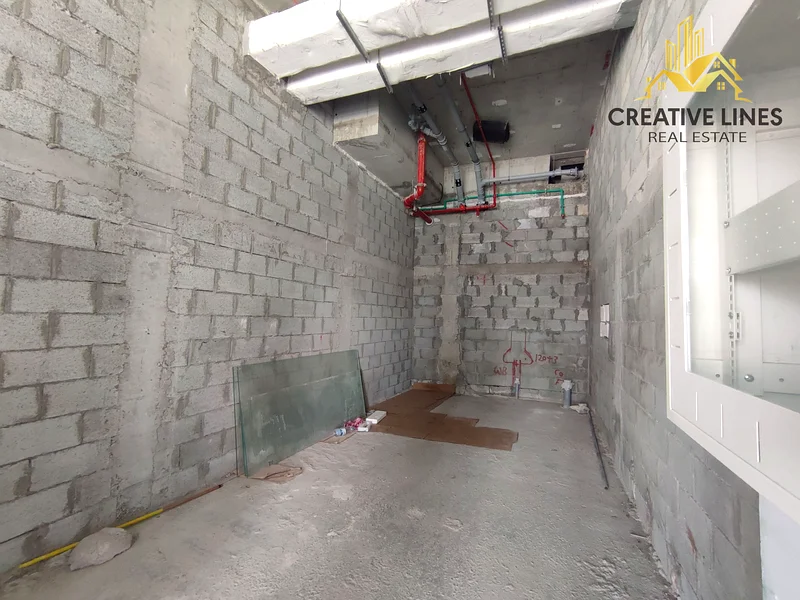 Prime Retail Shop in Azizi Riviera | High Footfall Location64065146517633111