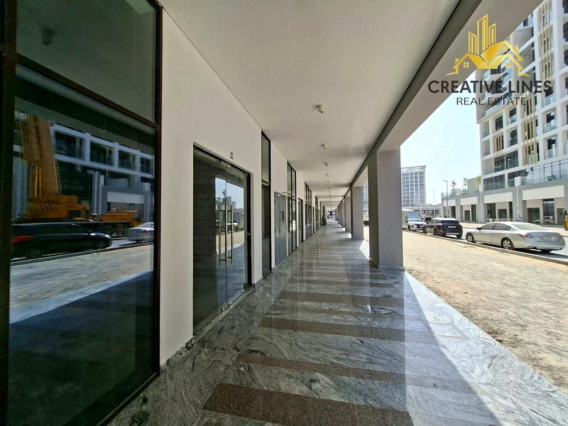 Spacious Retail Shop in Azizi Riviera |Shell And Core| Ready To Move64065259516674110