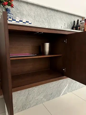 Stylish Wooden Bar Cabinet for Sale