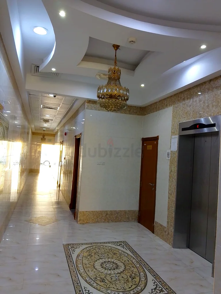 BED SPACE FOR EXICUTIVE BATCHLORS IN ALJURF INDUSTRUIAL AREA 3 NEAREST AJMAN CHINA MALL AND OSCAR GR64047971260675110