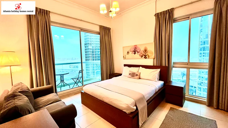 NO extra charges ,1B/R apart in Business Bay WITH balcony and canal view,, All bills included, NO Commission64230832908546111