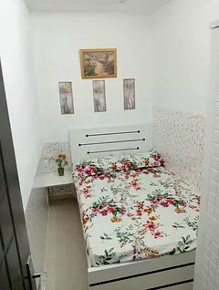 partition Room available