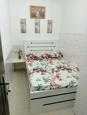 partition Room available