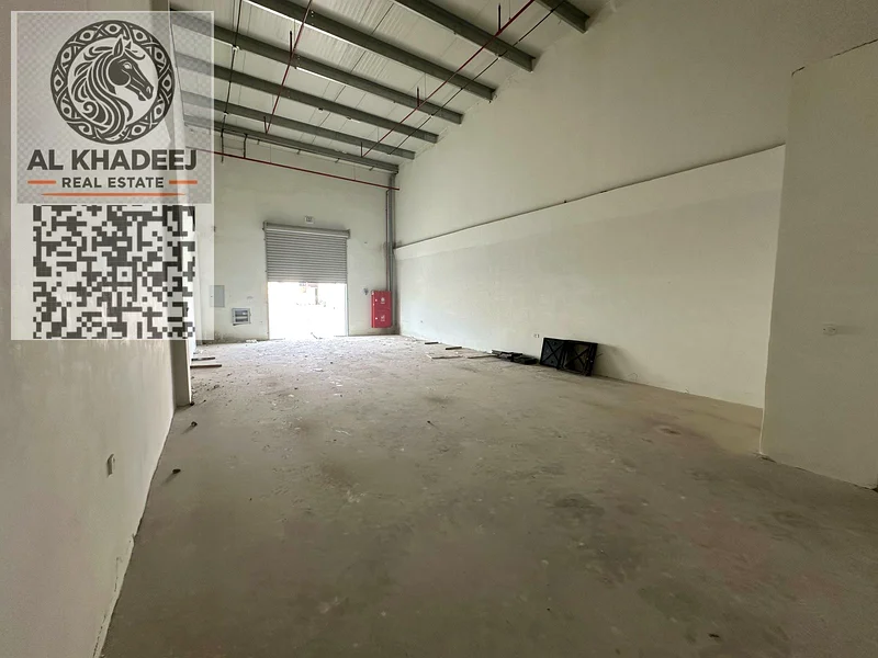 Shabrat is the first residential building in a large area in the Al Jurf Industrial Area, next to all services and easy access to Dubai and Sharjah64073451175425112