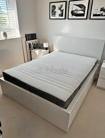 Malam queen size bed 160/200cm bed , 2 storage drawers underneath and with Ikea mattress