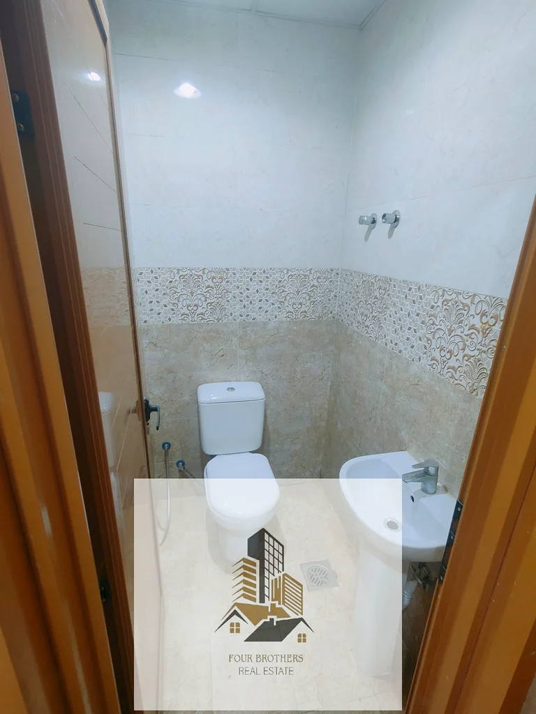 جاهز للانتقال || معسكر عمال جديد بالكامل || سعر معقول جدًا || قريب من ساجا البطائح الشارقة64057361506435114