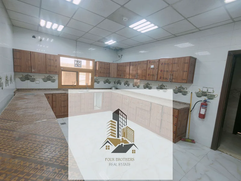 جاهز للانتقال || معسكر عمال جديد بالكامل || سعر معقول جدًا || قريب من ساجا البطائح الشارقة64057361506435111