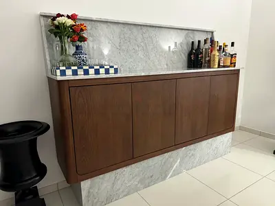 Stylish Wooden Bar Cabinet for Sale