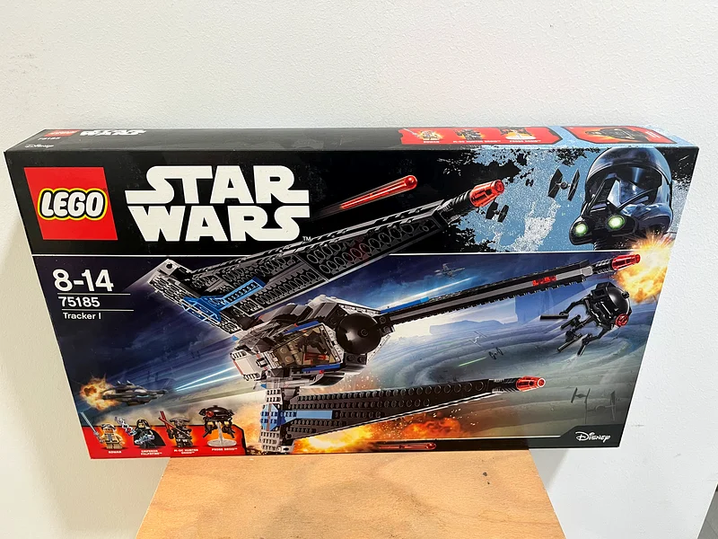 LEGO Star Wars Tracker 75185 dubizzle Dubai - Main Image