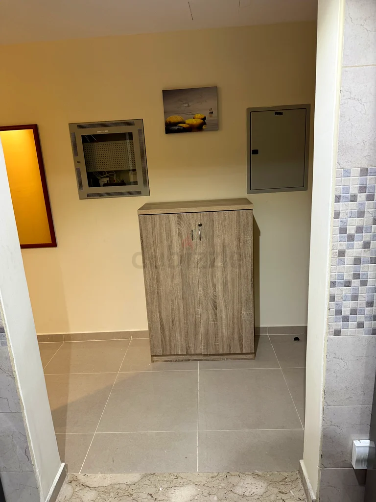 Window Partition Room || Prime Location || JVC64048191081986113
