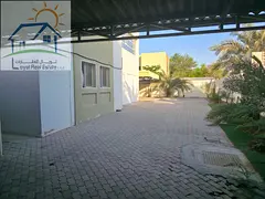 STAND ALONE 10 BEDROOM HALL VILLA WITH HUGE BAMADA