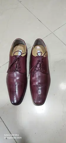 Elegant Brown Leather Shoes - Perfect for Formal Occasions!