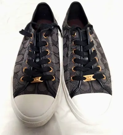 Womens COACH Empire Low Top Logo Sneakers Size 39.5