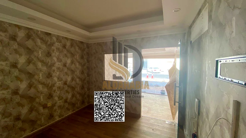 🏢 متجر للإيجار – المويحة 2، عجمان64073342937475111