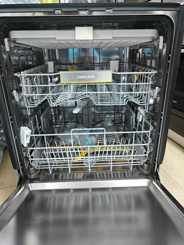 Samsung bespoke built in dishwasher brand new