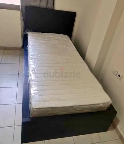 IKEA Malam single bed frame with  IKEA mattress 90×200cm is available in excellent condition,