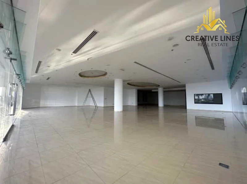PRIME LOCATION | IDEAL SPACE FOR BUSINESS | AMPLE PARKING SPACE64072774792706111