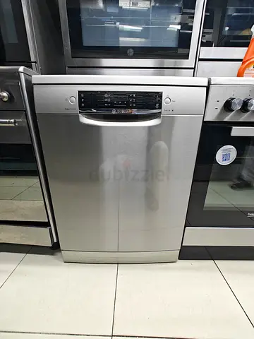 Bosch series 4 built in dishwasher excellent condition