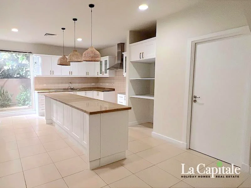 5 Bedroom | Standalone | Vacant | Beautiful Garden64051029242754114