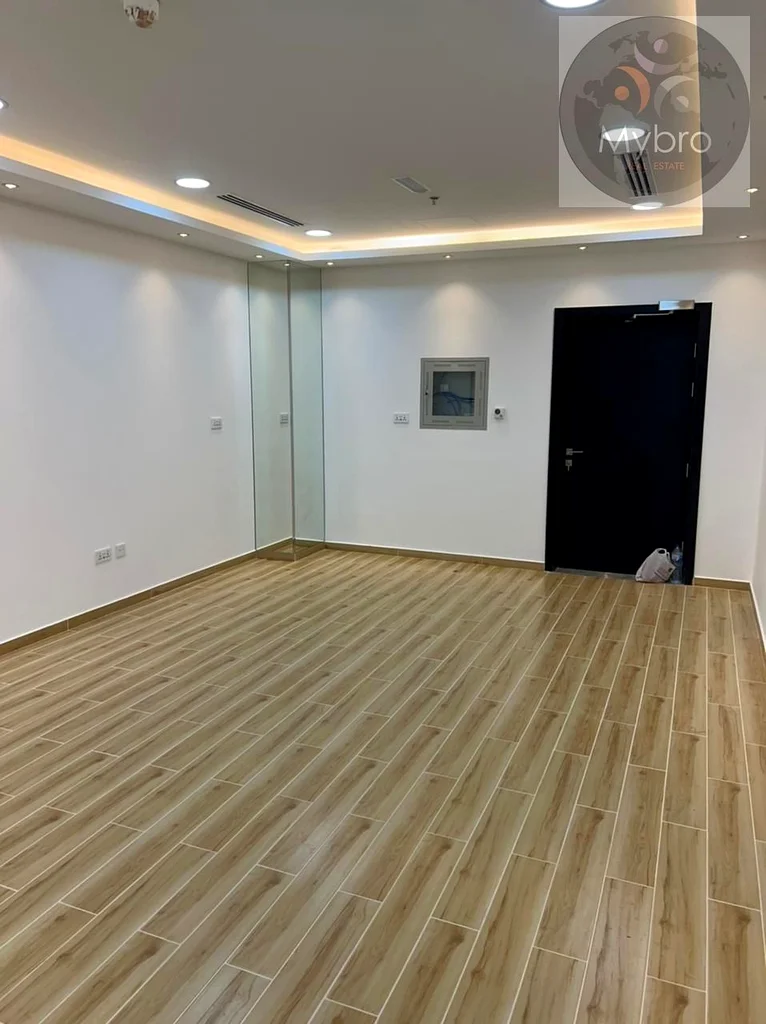 Fully Furnished | Prime Location | Ready64069529119618112