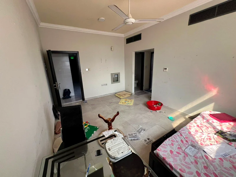 للإيجار السنوي - غرفة نوم واحدة، حمامان، وتكييف مركزي في الجرف64222379590914111