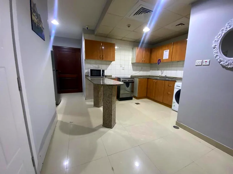 PARTITION AVAILABLE FOR COUPLE OR SINGLE64049532539907111