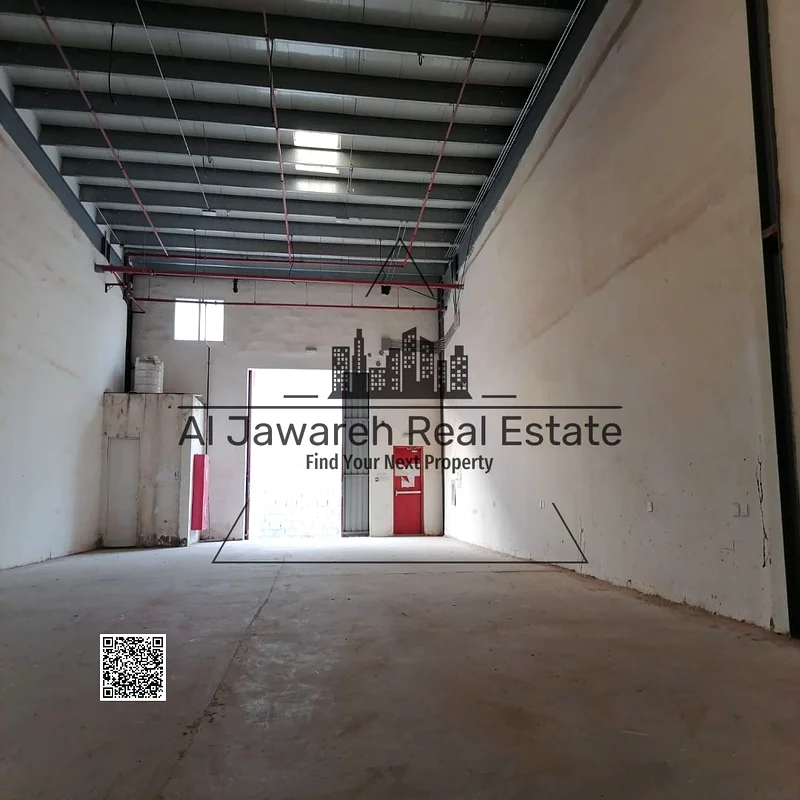 للإيجار، مستودع بمساحة 2515 قدم مربع، في موقع متميز64061497328387111