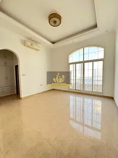 Villa for rent in al khawaneej 2  5 master bedrooms