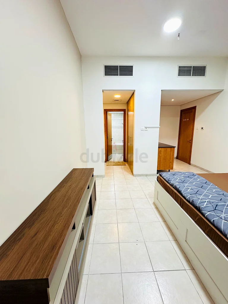 ستوديو مفروش بالكامل بالقرب من مترو فرجان64049532493569112