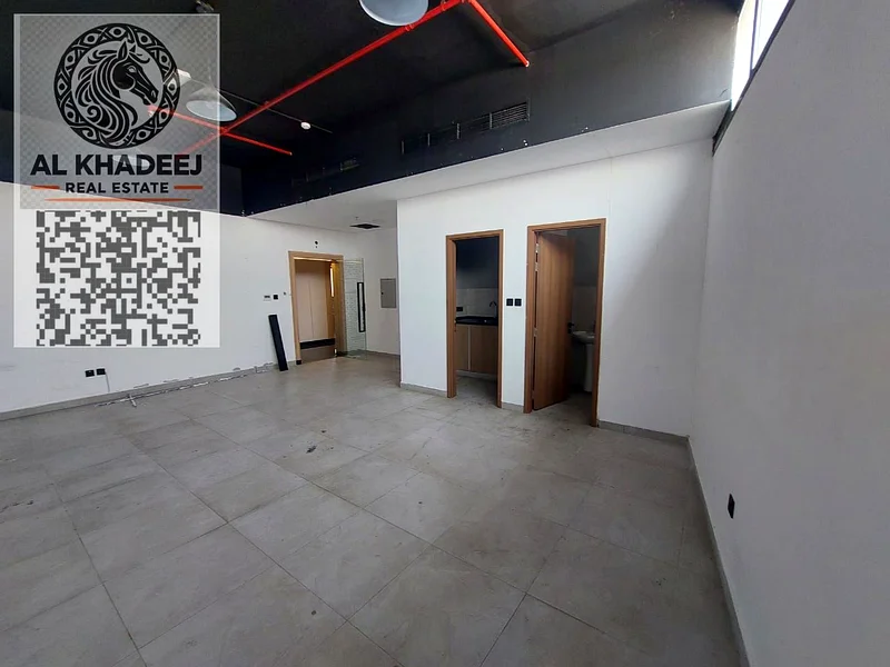 Spacious Office for Annual Rent in Al Jurf – Near China Mall, Kitchen, Bathroom, Central A/C – AED 40,000, 4 Cheques, AED 5,000 Deposit64073562289667111