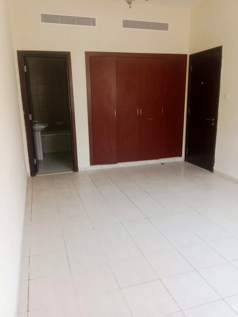 Bedroom Apartments for Rent in Spain Cluster dubizzle