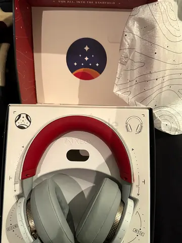 Limited Edition Starfield Xbox Series X Wireless Headset