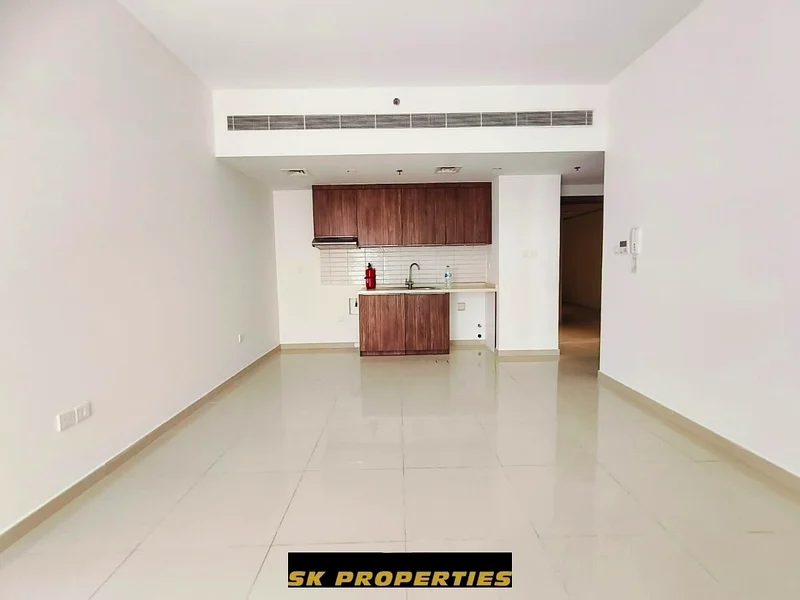 مع شرفة | جاهز للانتقال64230331298561112