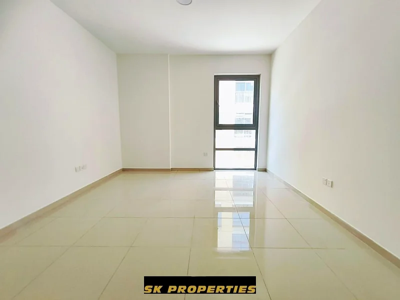 مع شرفة | جاهز للانتقال64230331298561114