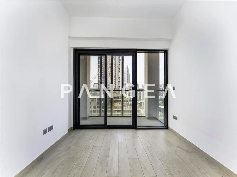 Middle Floor | Brand New | Ready to move in64152498459394111