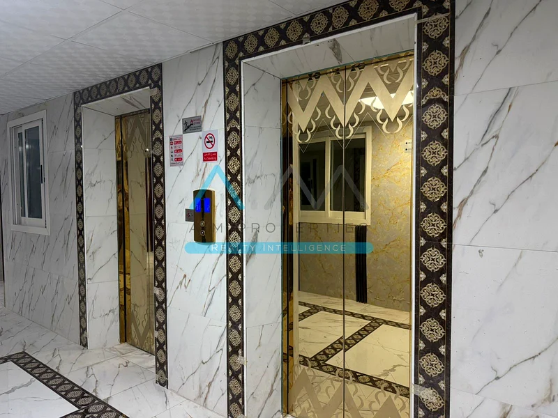 Stylish Studio Living with Balcony, Pool & Gym – Ideal for Families64214987570433111