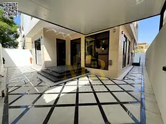 For sale, a modern villa with 6 rooms and a roof, including air conditioners, opposite a mosque in t